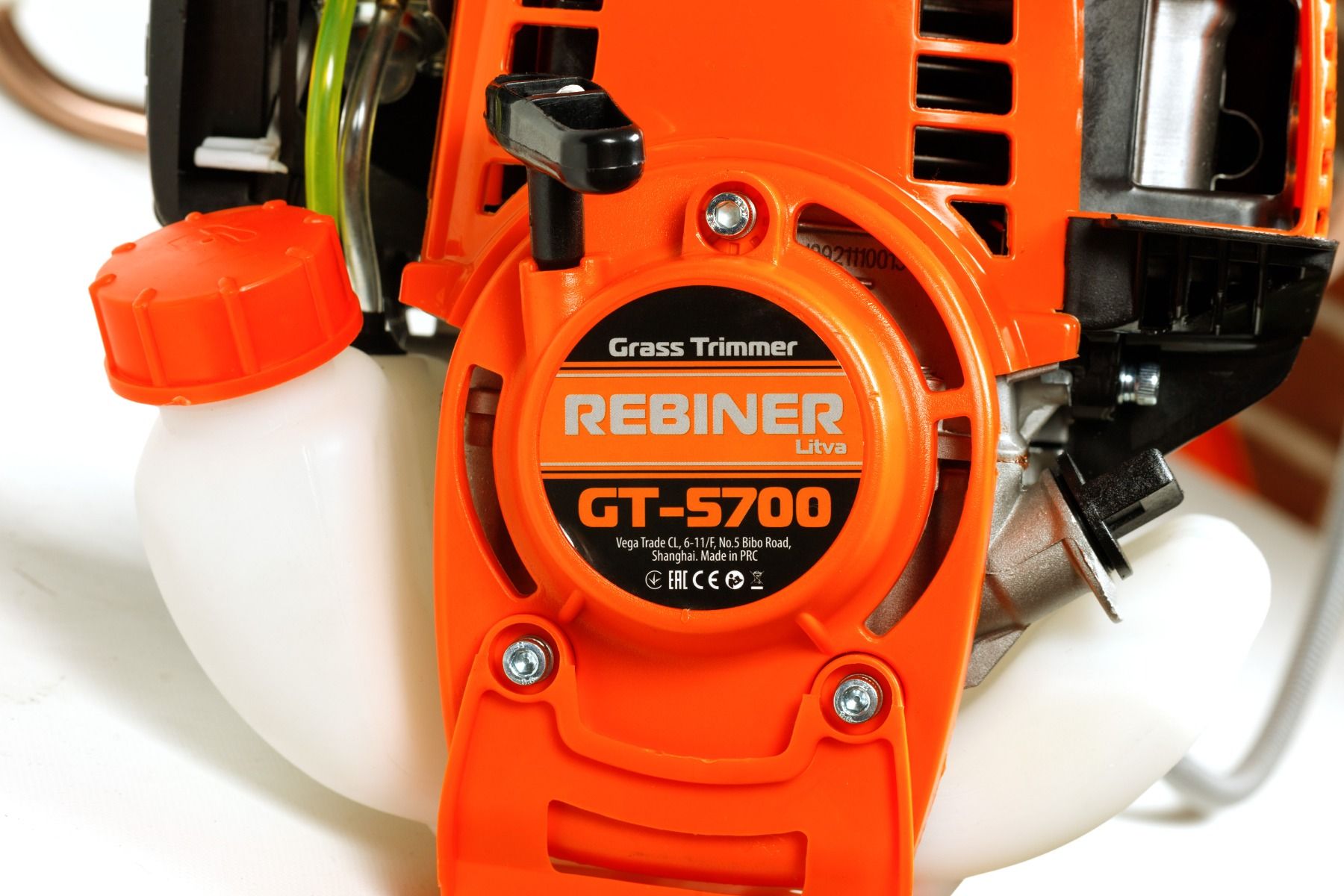 Бензокоса Rebiner GT-5700 четырехтактная